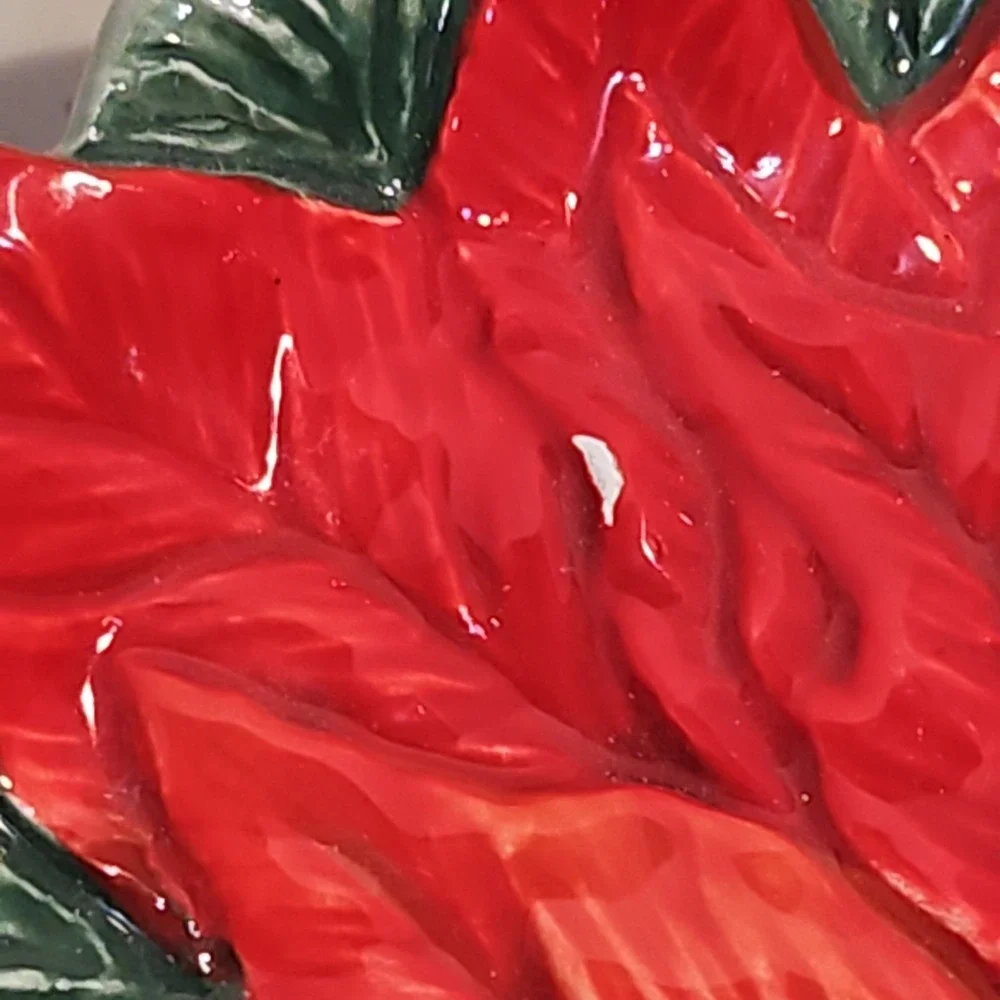 CORNER RUBY Poinsettia Cup And Saucer Set With Spoon